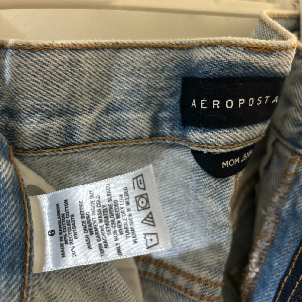 Aeropostale Mom Jeans